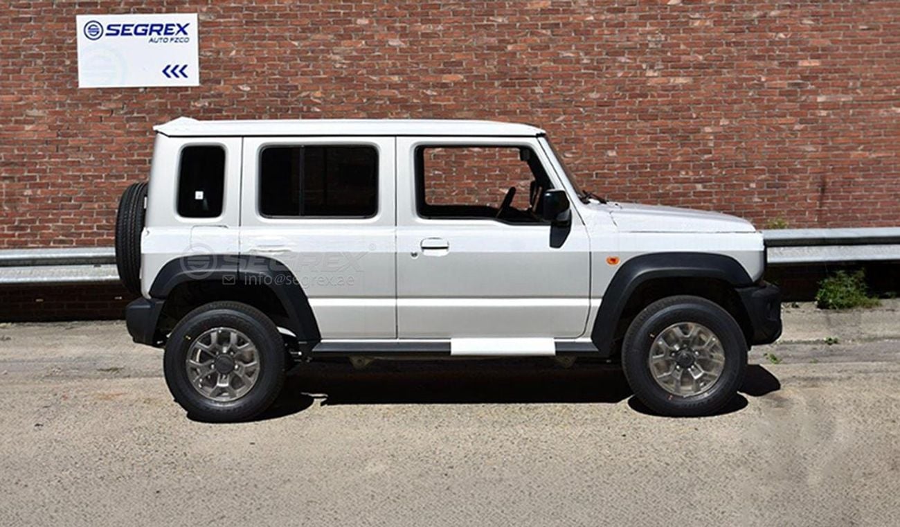 سوزوكي جيمني GLX . 1.5L . Petrol . 4WD . 4AT . 5 Seats . 5 Doors . Non-GCC موديل 2026. للتصدير