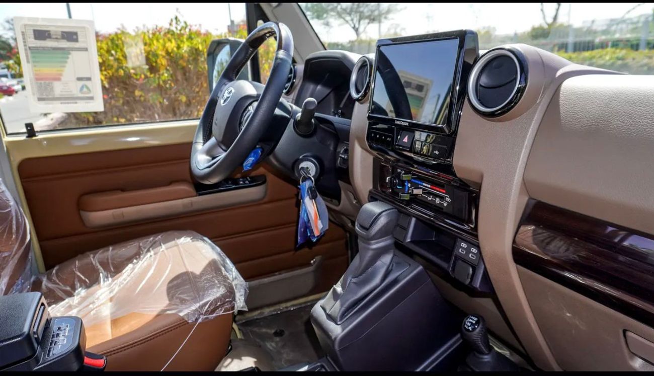 Toyota Land Cruiser 70 LC79 LX SAUDI SPEC FULL OPTION