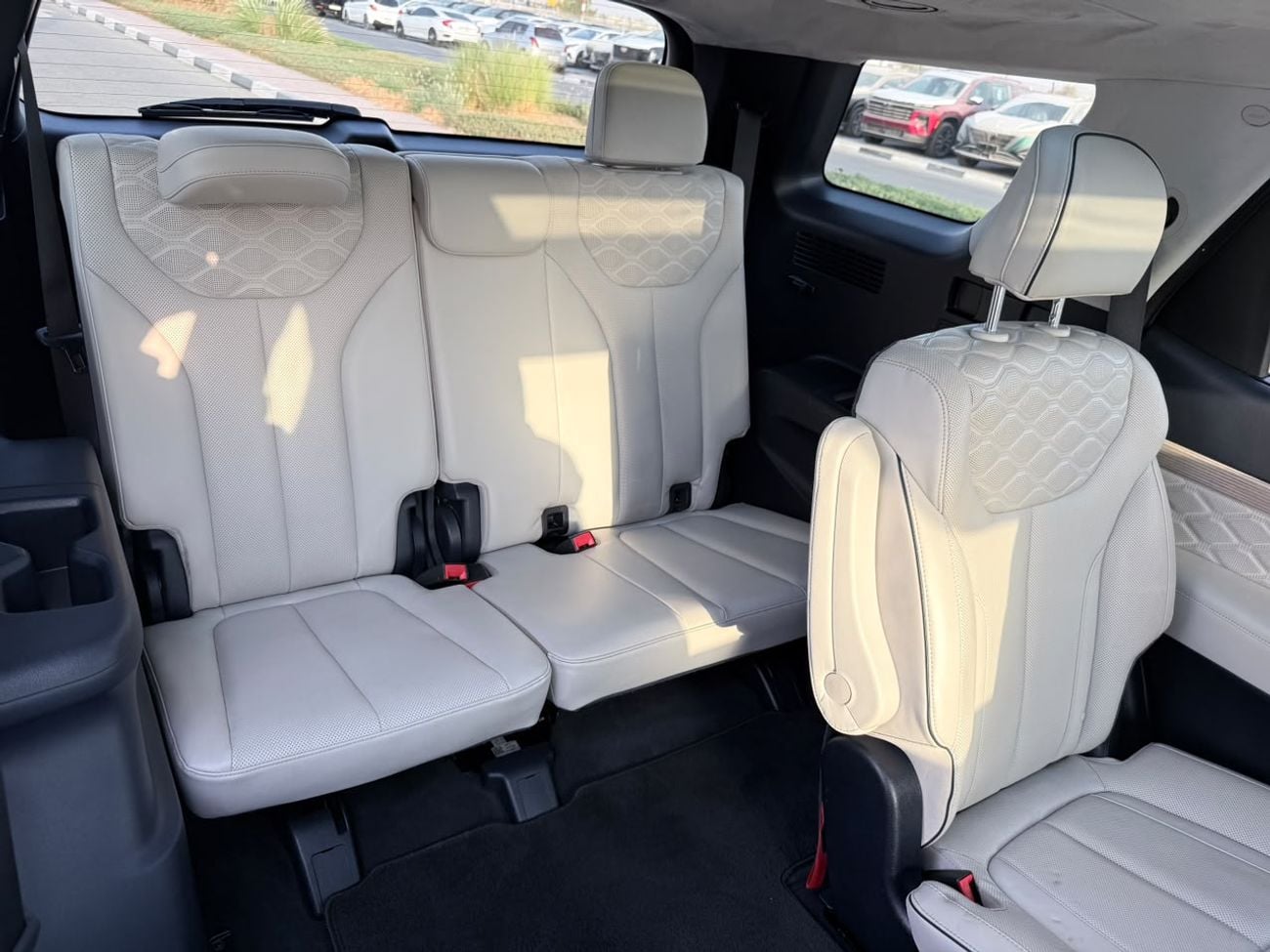 Hyundai Palisade Calligraphy 3.8L panoramic, 360 cameras full option