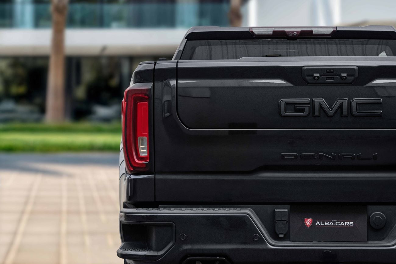 جي أم سي سييرا DENALI ULTIMATE Sierra Ultimate Denali 6.2L | 4,015 P.M | 0% Downpayment | GMC WARRANTY!