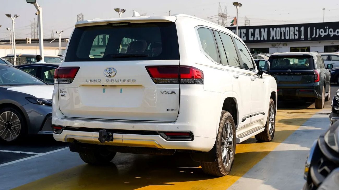 Toyota Land Cruiser VXR / VXR 3.5L HYBRID GCC Specs
