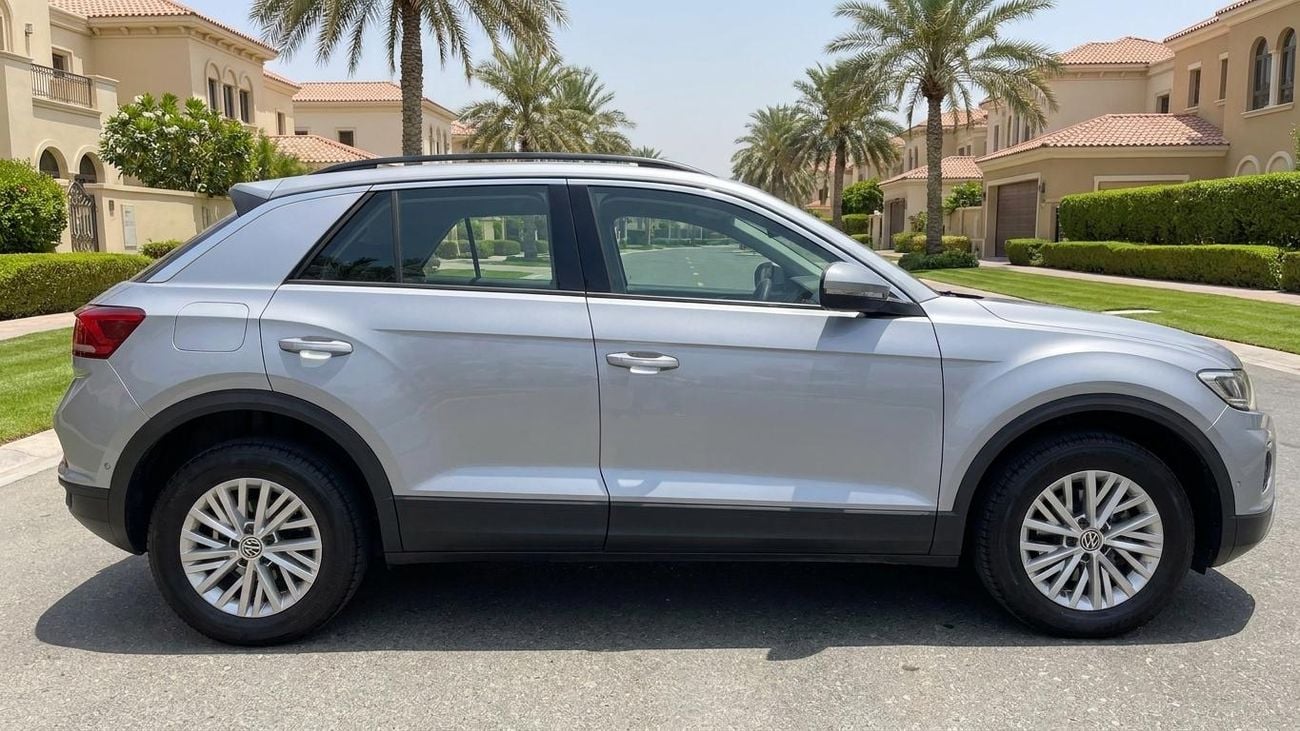 Volkswagen T-ROC LIFE 2024 | AED 918/Month | 0 DP | 30 Day Return | Warranty | Service History