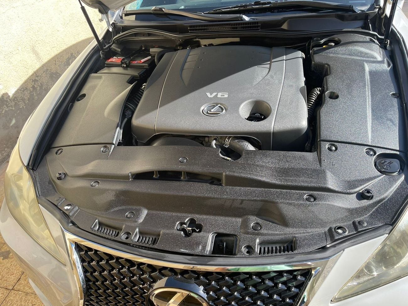 Lexus IS250 STANDARD