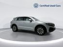 فولكس واجن طوارق ELEGANCE TTouareg + | 42,100 AED SAVINGS from New Car | ONLY 3,796 KM | As-New Flagship Luxury