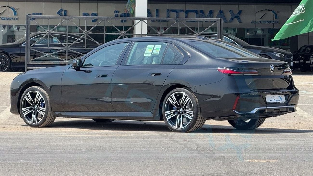 بي أم دبليو 735i M SPORT (For Export , НА ЭКСПОРТ) 2026 3.0T RWD GCC Без пробега
