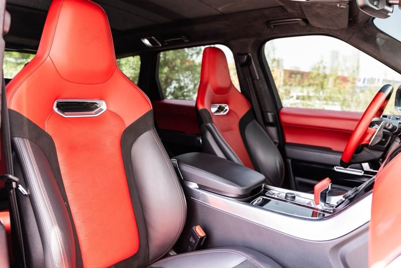 Land Rover Range Rover Sport SVR