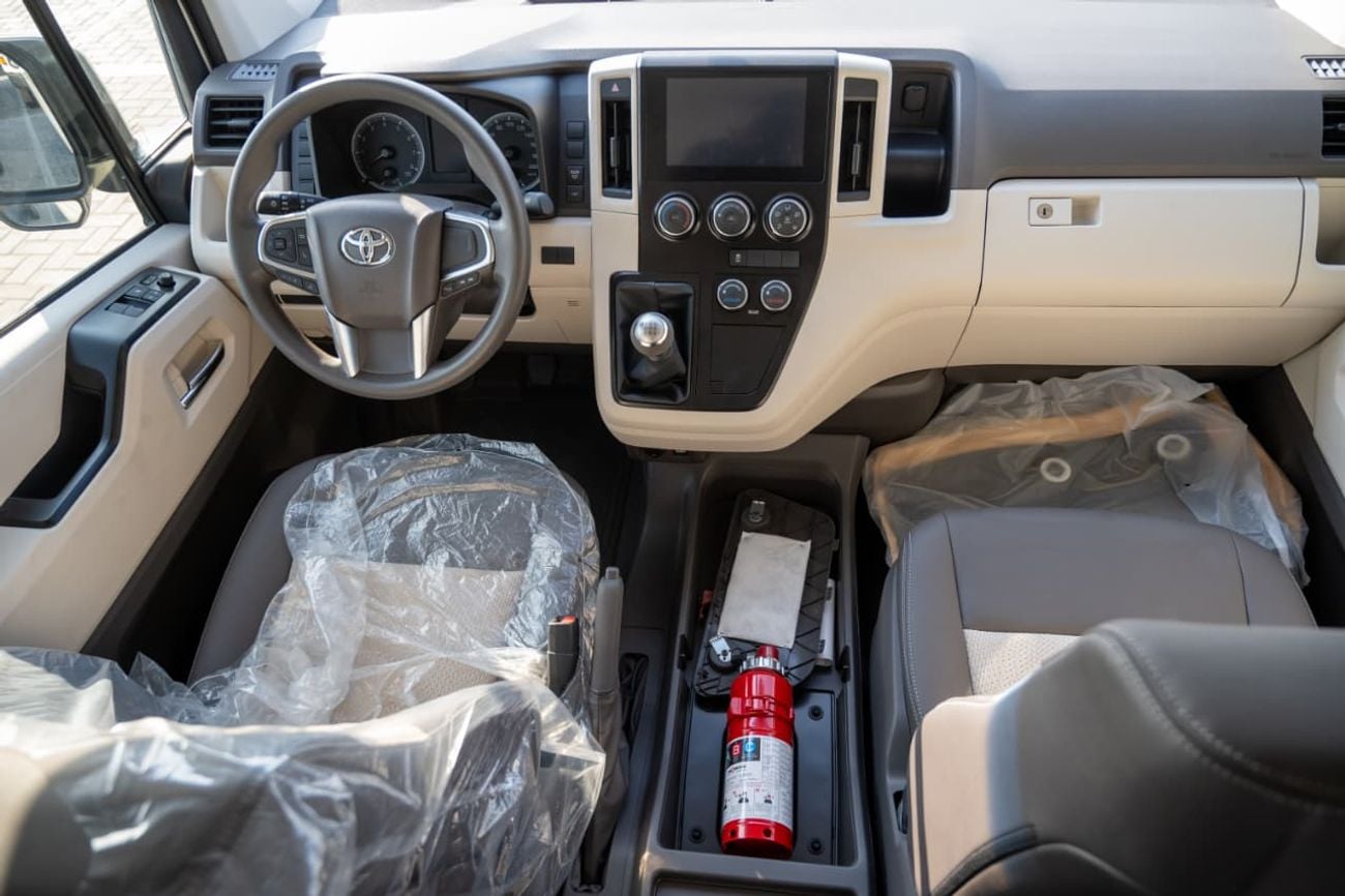 Toyota Hiace GL