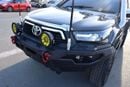 تويوتا هيلوكس 4X4 (2.8L) DIESEL RIGHT HAND