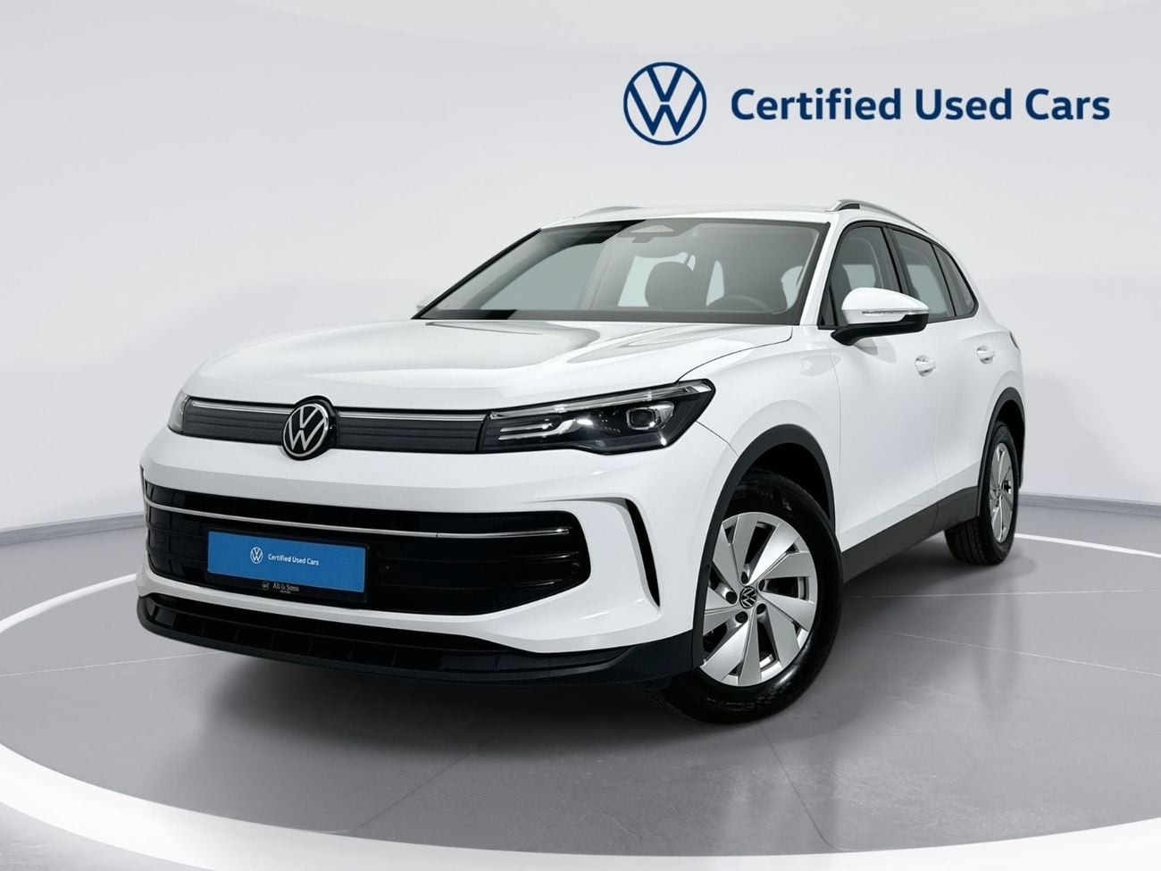 Volkswagen Tiguan LIFE Tiguan Life 1.4L | Contemporary Design | Advanced Tech | Refined Cabin | Everyday Comfort | GCC