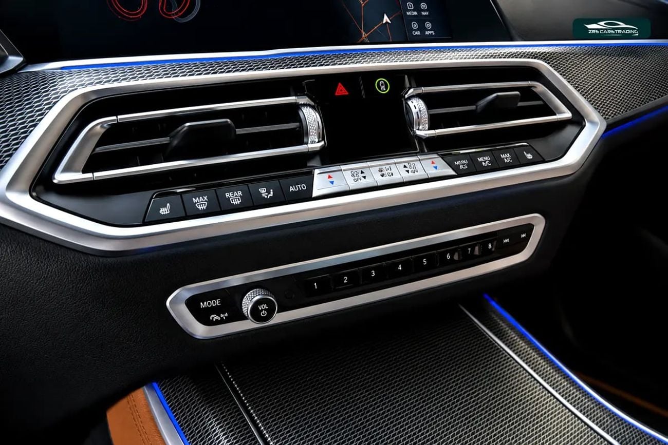 بي أم دبليو X5 XDRIVE40i إكسكلوسيف M SPORT باكيج 40 GCC specs 2,861.00 monthly