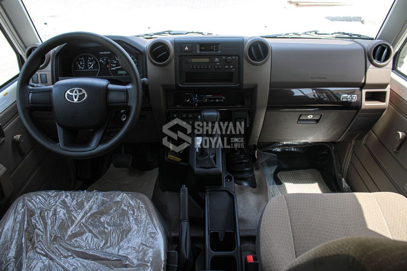 Toyota Land Cruiser 70 LC 78 HARDTOP 2.8L AT 2.8L T-DSL 4WD 3DR 8-SEATER AT WITH DIFF-LOCK 2026