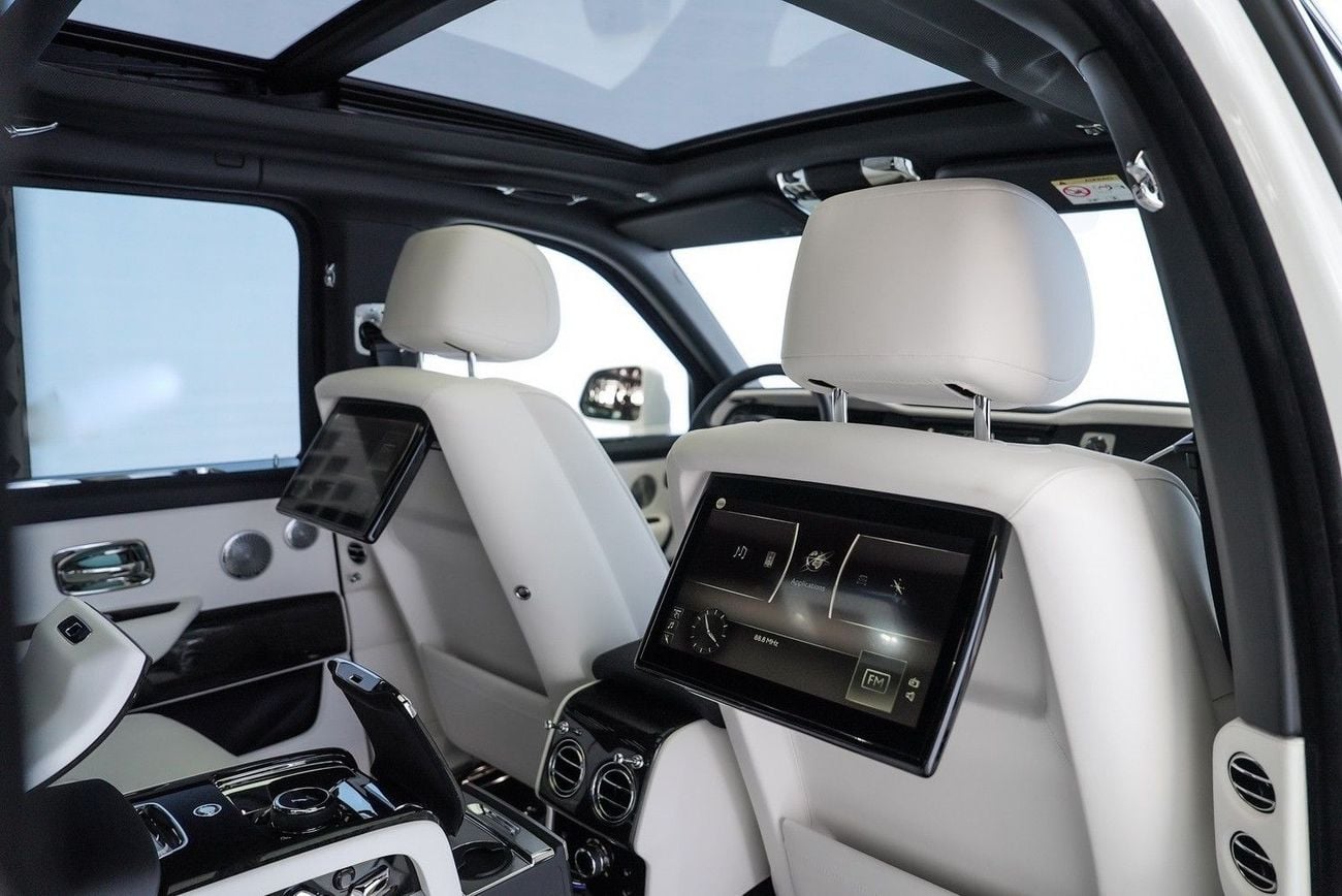 Rolls Royce Cullinan STANDARD