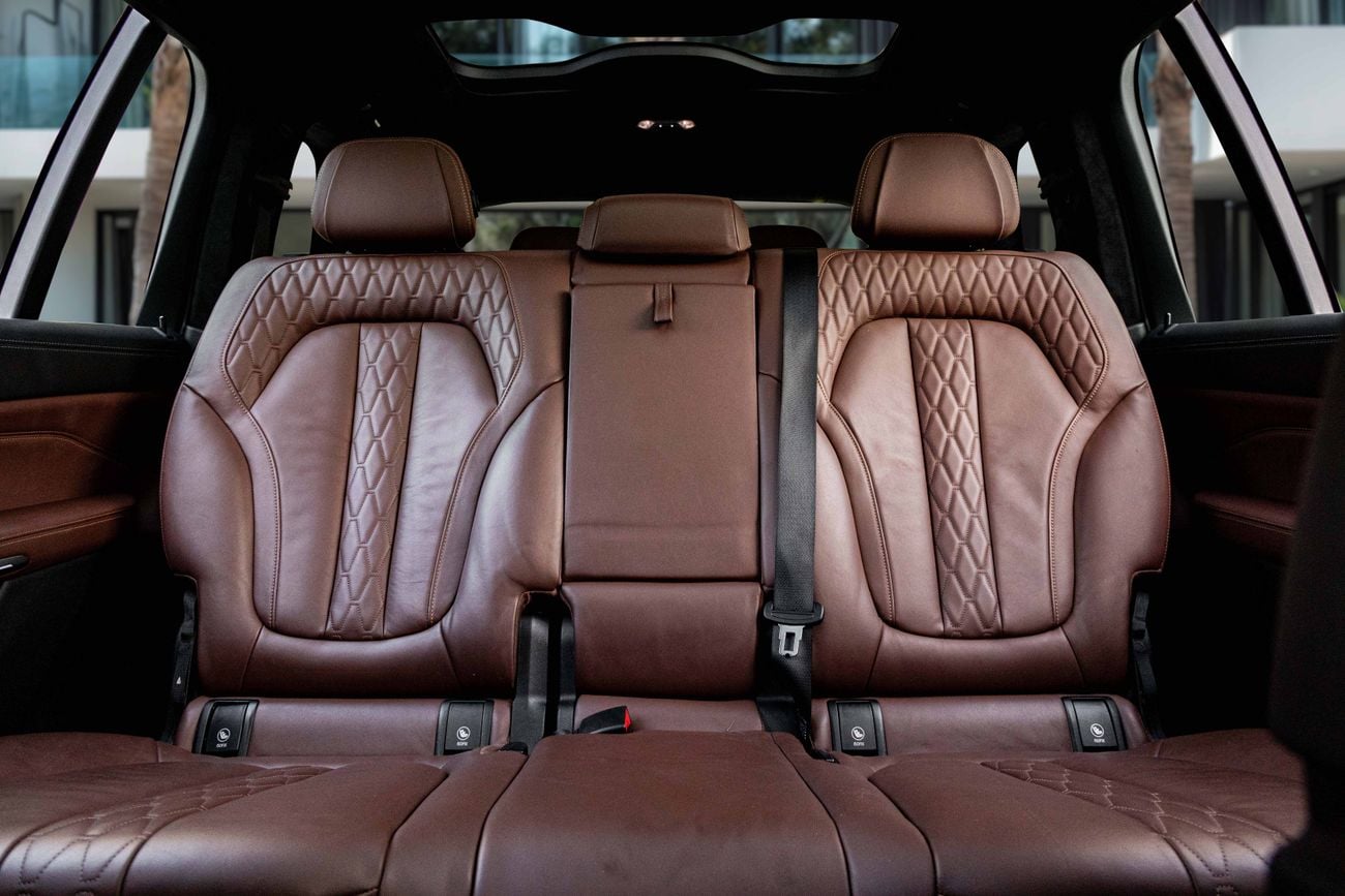بي أم دبليو X5 xDrive40i M Sport X7 xDrive 40i M Sport | 3,388 P.M | 0% Downpayment | BMW MAINTAINED