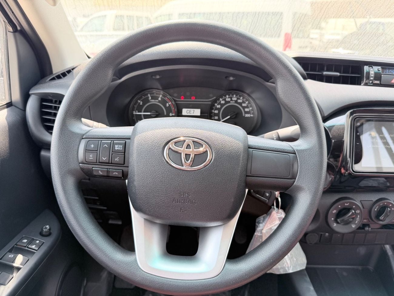 Toyota Hilux DLX Toyota Hilux Double Cab Diesel 2.4 Basic 4x4