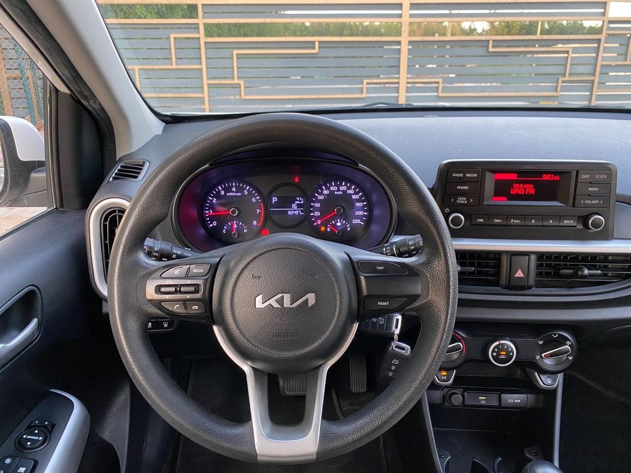 Kia Picanto EX