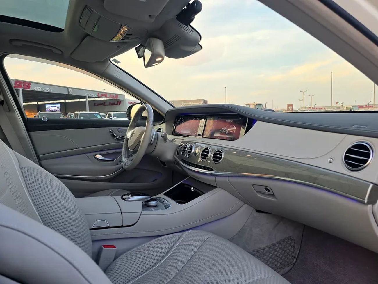 Mercedes Benz S550 S 550 15000KM Beige Interior