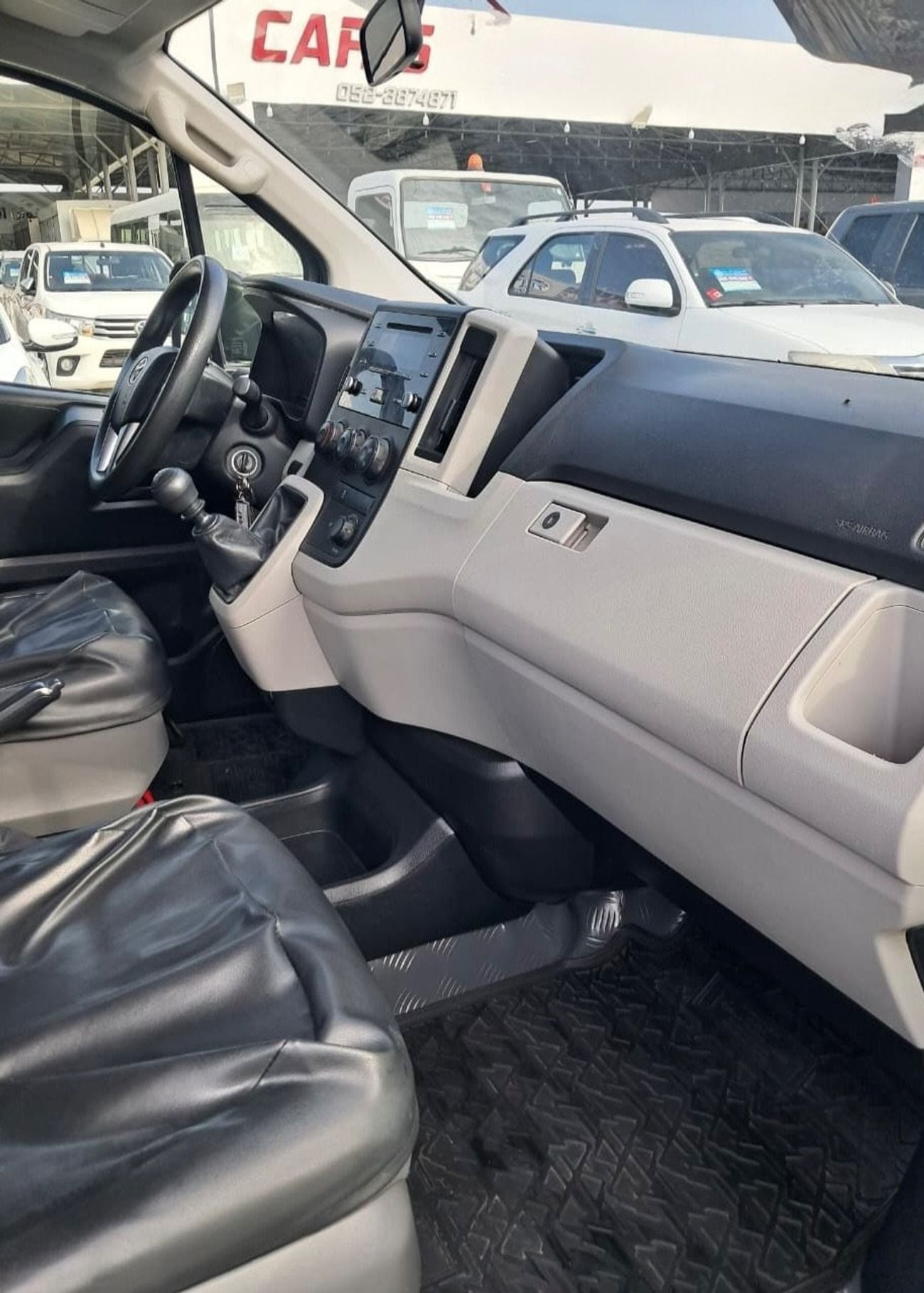 Toyota Hiace GL High Roof 3.5L