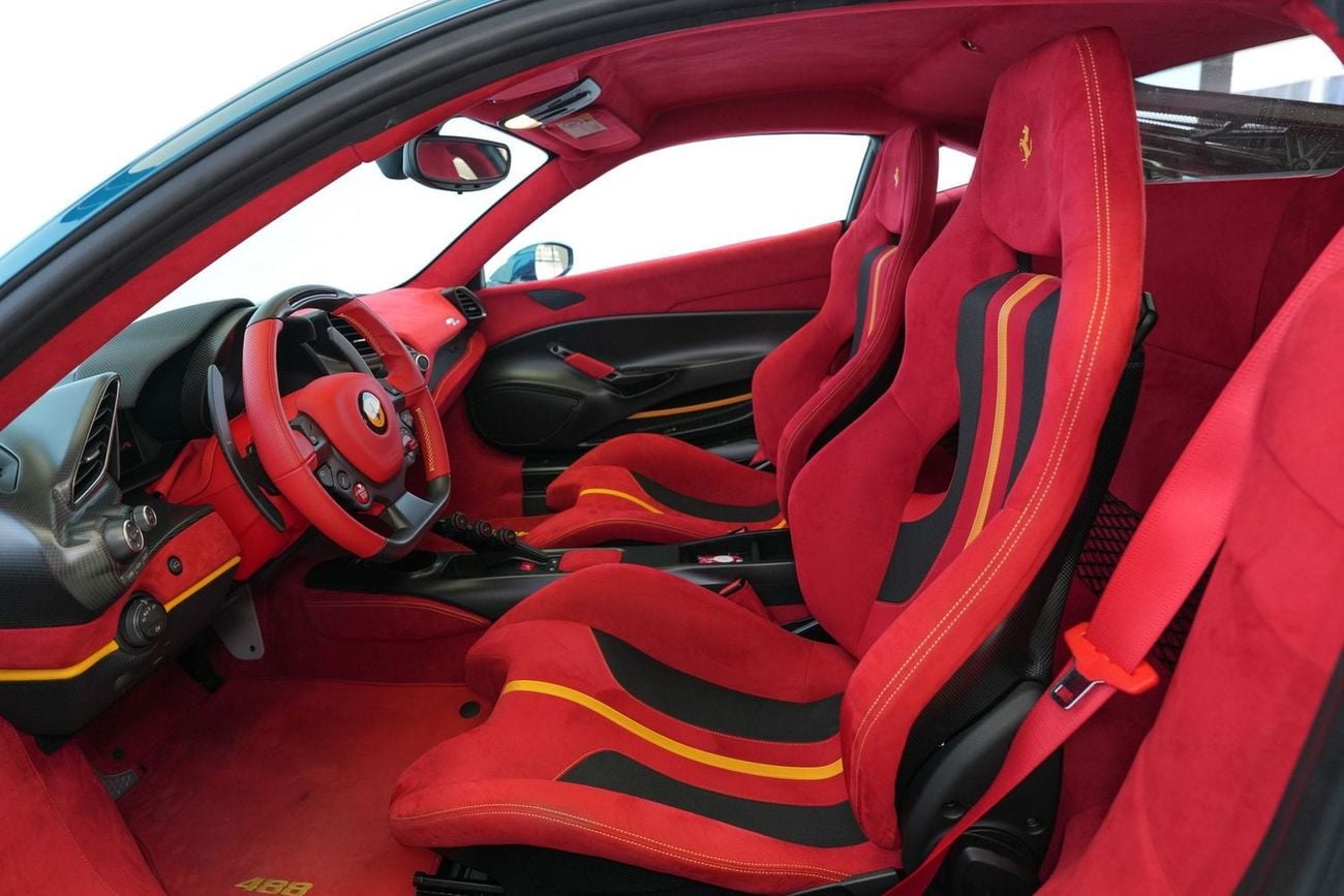 فيراري 488 بيستا High Spec