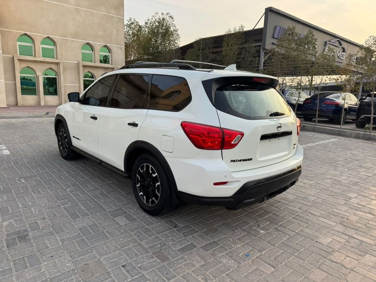 نيسان باثفايندر SL روك كريك 2019