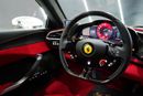 فيراري 296 GTB GTS حزمة أنظمة مساعدة السائق المتقدمة الكاملة، نظام أبل كاربلاي، نظام صوت JBL، تصميم داخلي من ألياف الكر