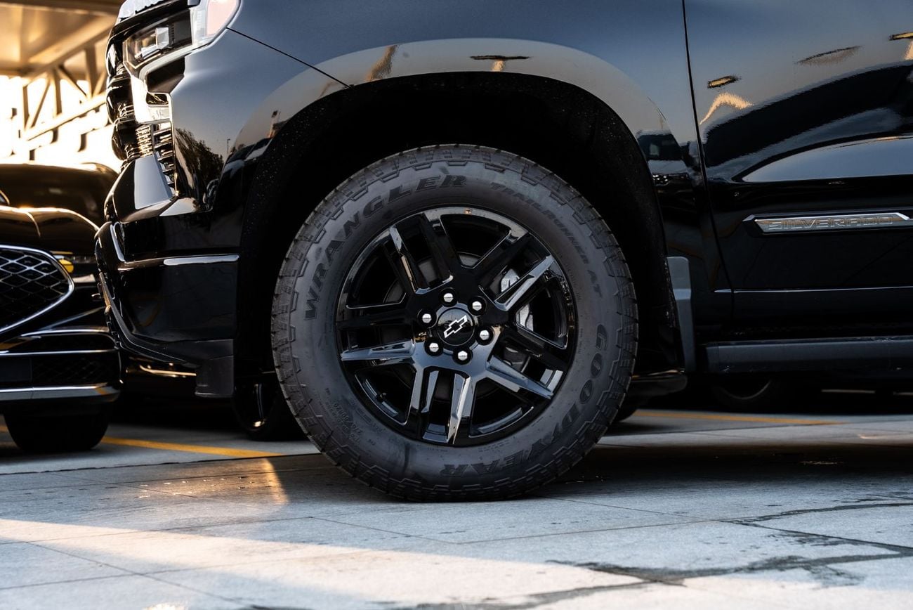 Chevrolet Silverado Brand New 6.2L V8 2026