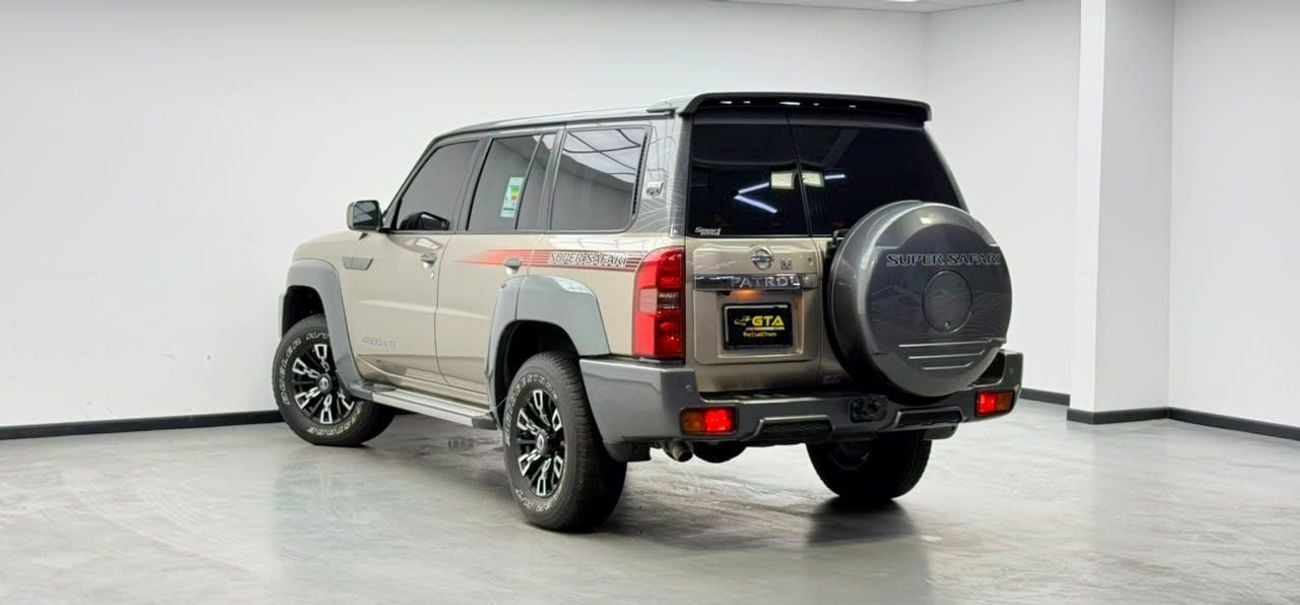 Nissan Patrol SUPER SAFARI 2024 Nissan Patrol Super Safari Al Ostoura, Nissan Warranty+Full Service History, GCC Specs