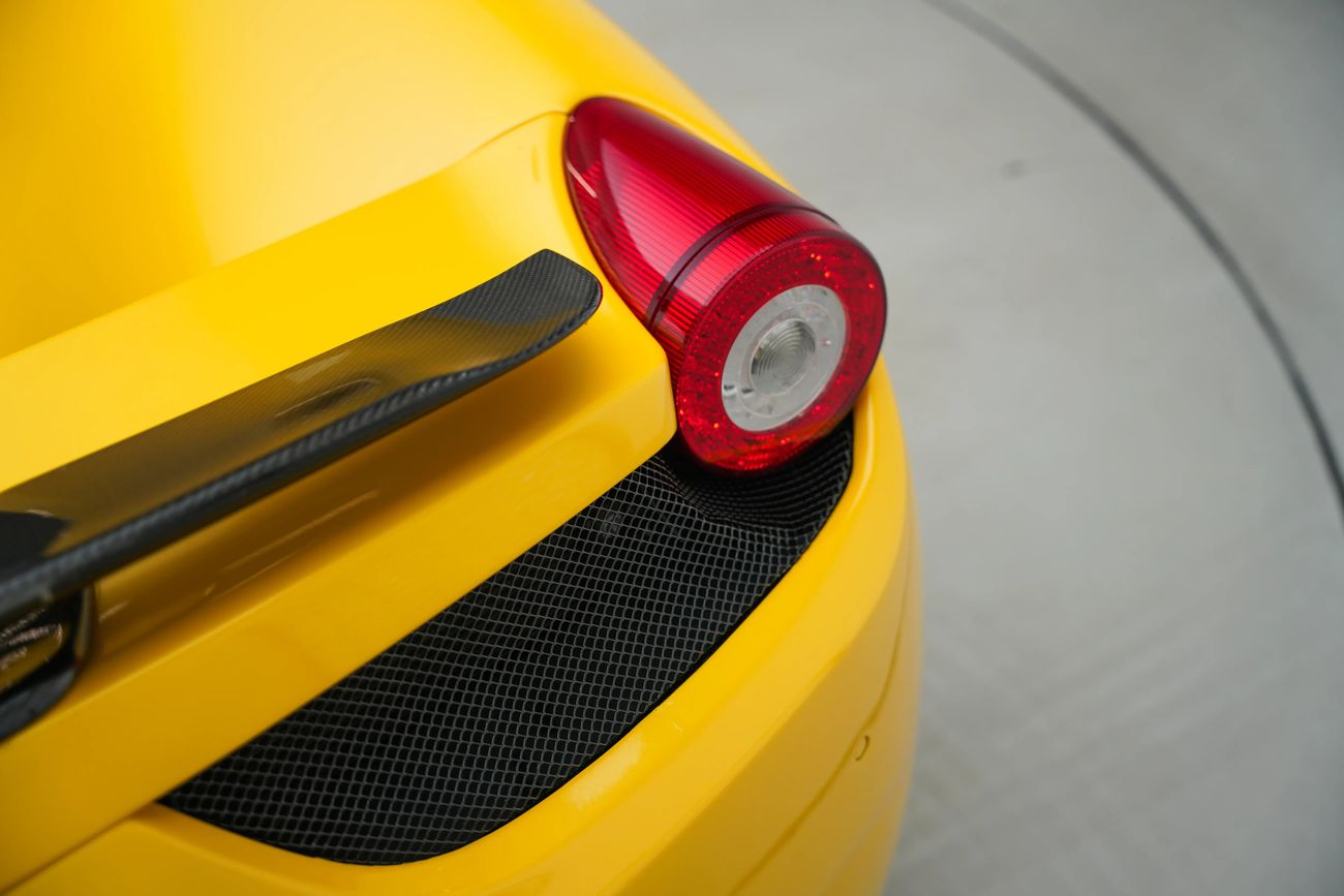 Ferrari 458 Italia STANDARD