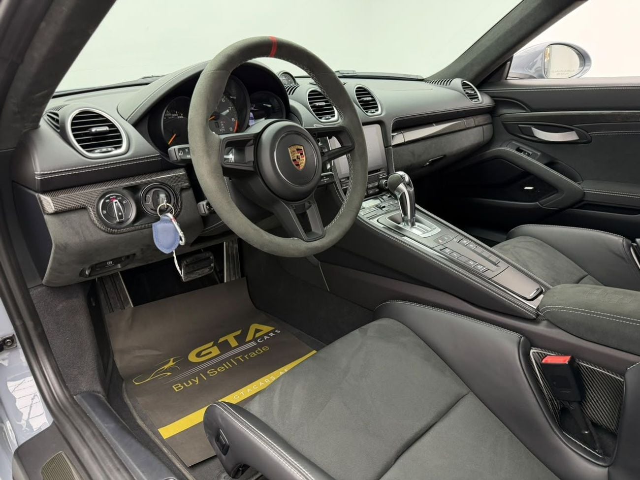 Porsche Cayman