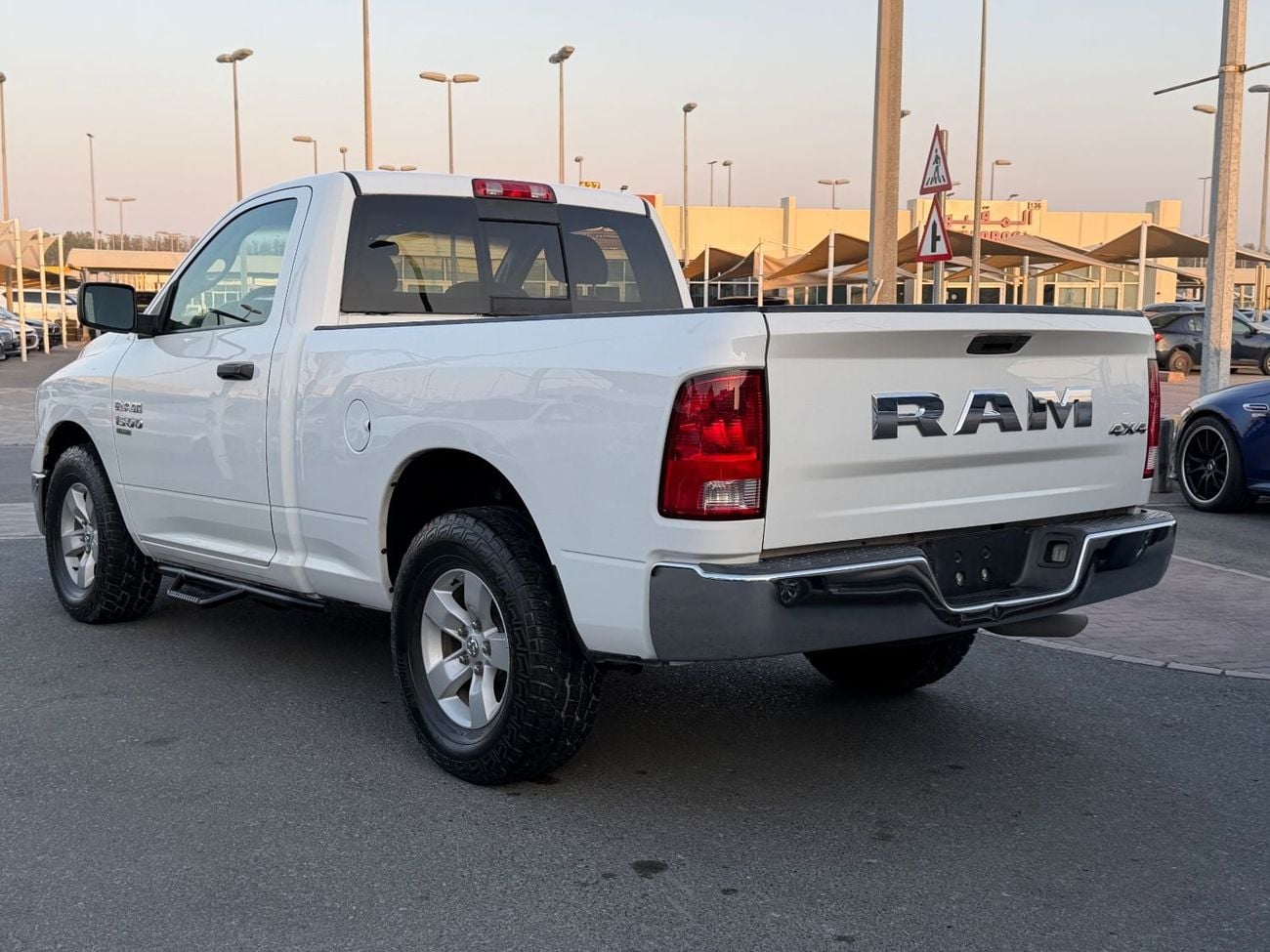 RAM 1500 SLT