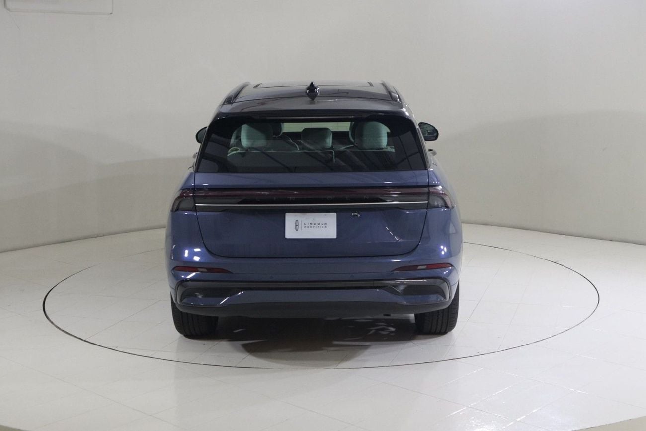 Lincoln Nautilus RESERVE III NU-NAU925H/AL TAYER MOTORS/ AL QOUZ SHOWROOM