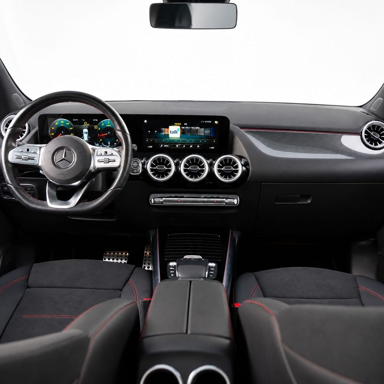 مرسيدس بنز GLA 200 AMG PREMIUM 2,394 درهم إماراتي شهرياً • بدون دفعة أولى • مرسيدس بنز GLA 200 بريميوم • ضمان وعقد صيانة من الوكالة