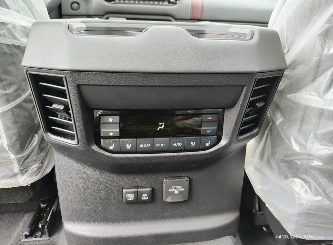 Toyota Sequoia CAPSTONE