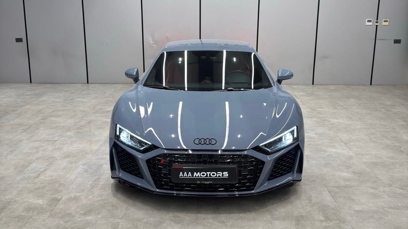 Audi R8 V10 PERFORMANCE GCC V10 under warranty
