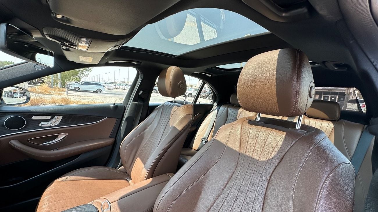 مرسيدس بنز E200 بريميوم