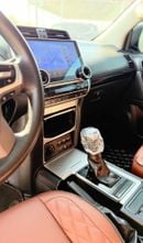 Toyota Prado VXR 2019Model 2.8 diesel Engine Colour Black Transmission Automatic Interior Brown leathers seats 7seats