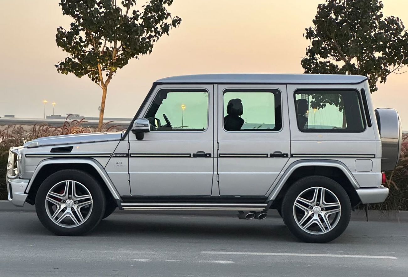Mercedes Benz G500 STANDARD