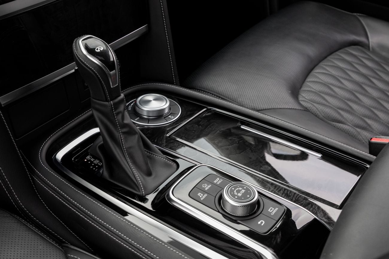 Infiniti QX80 Luxe Sensory QX80 Luxe Sensory | 4,309 P.M | 0% Downpayment | Perfect Condition!
