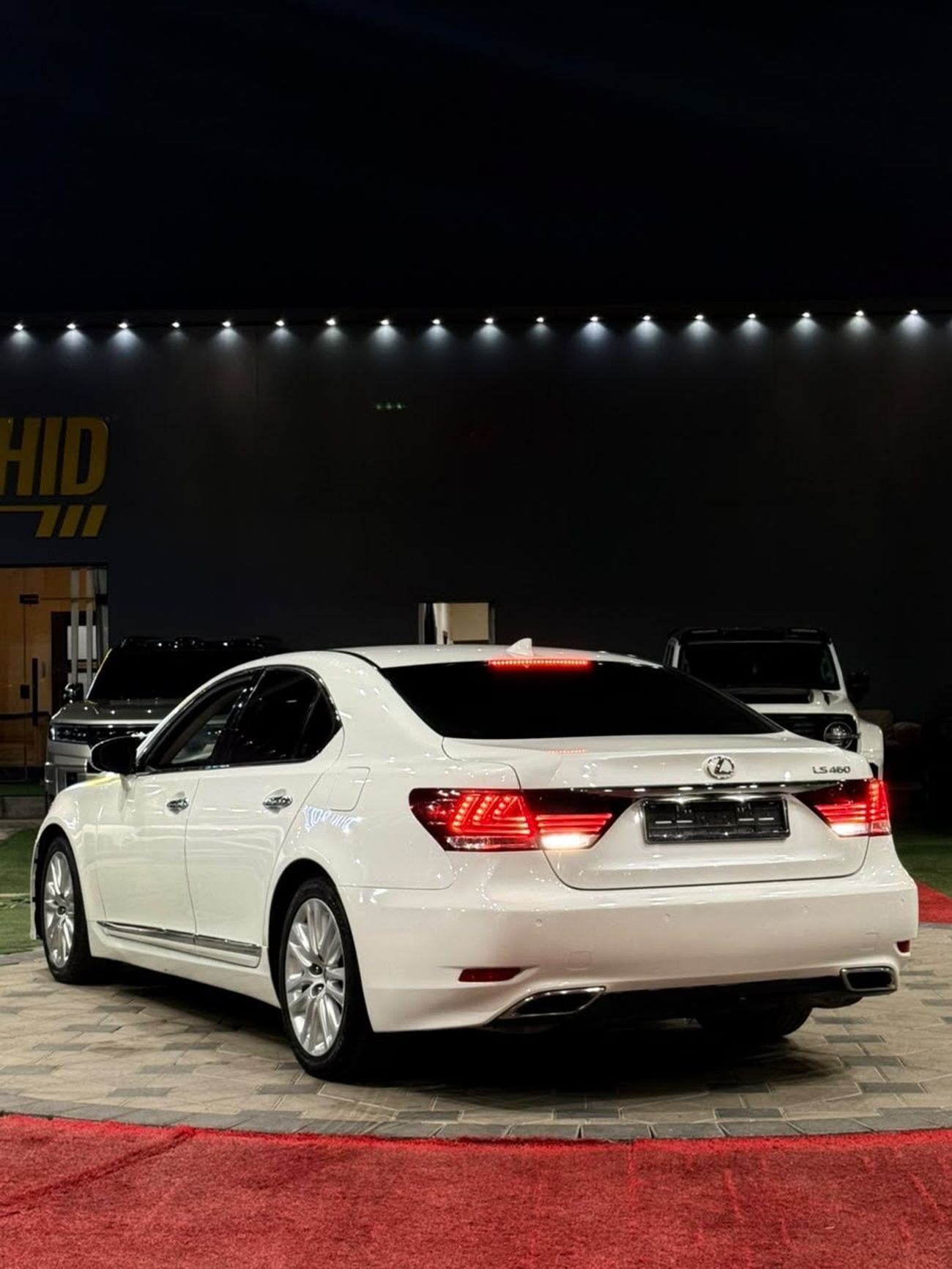 Lexus LS460 PRESTIGE SWB 39000