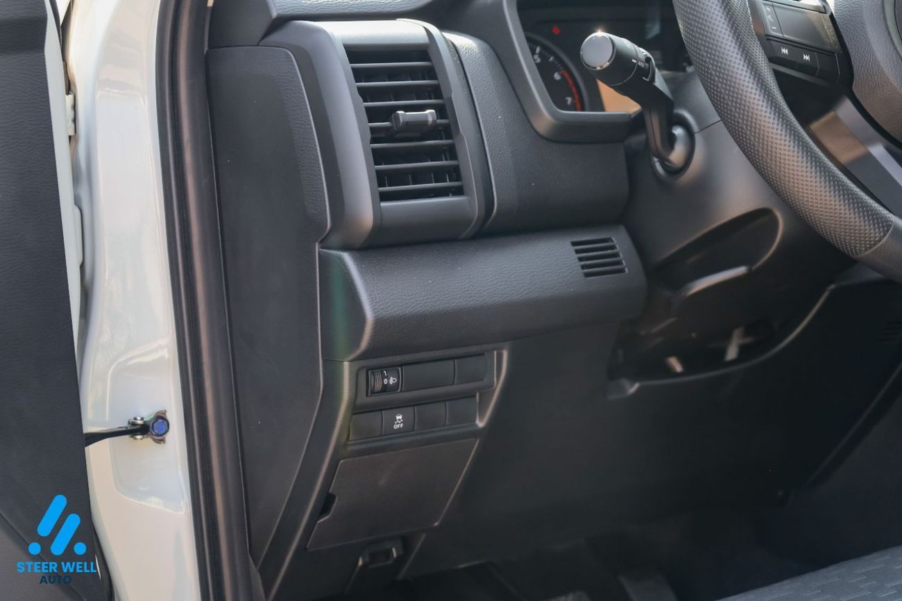 ميتسوبيشي L200 GLS PLUS 2027 | 2.4L Petrol 16-Valve MPI Engine - 4WD | 5-Speed Manual | Export Only