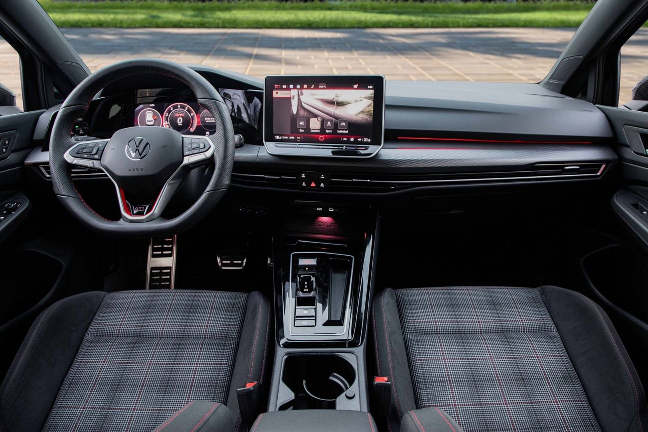 Volkswagen Golf GTI | 2,644 P.M | 0% Downpayment | VW warranty!