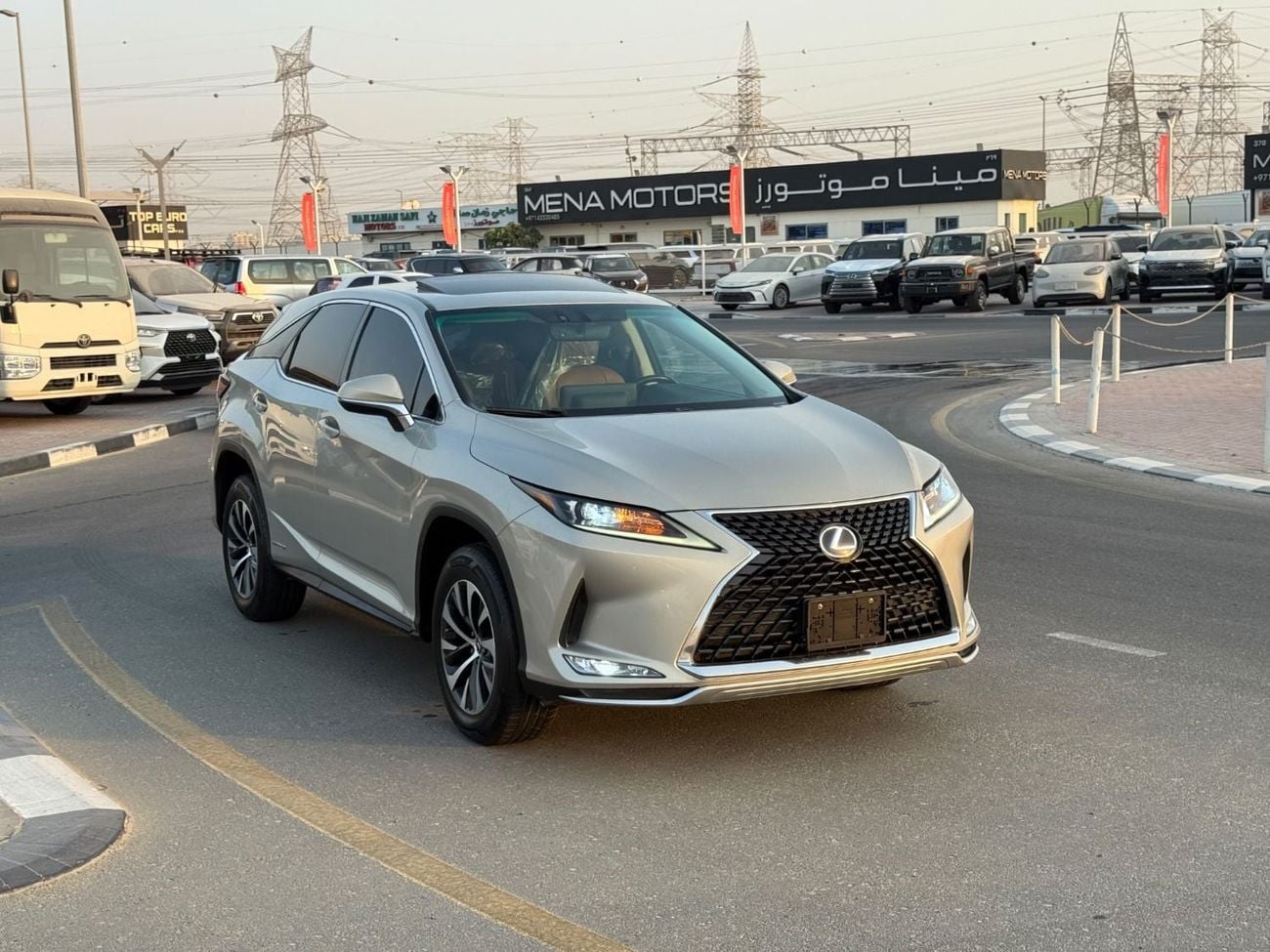 Lexus RX450h PREMIER 2021 LEXUS RX450H LUXURY HYBRID 3.5L V6 GCC WITH SUNROOF AWD AND COOLING SEATS