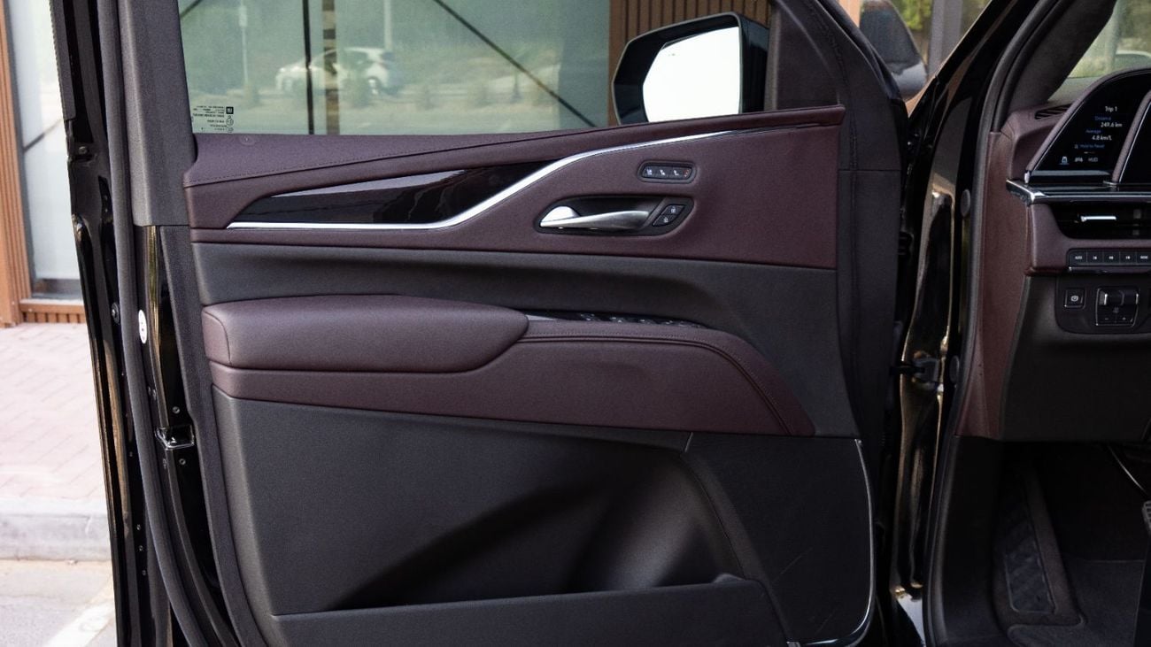 كاديلاك إسكاليد ESV SPORT PLATINUM