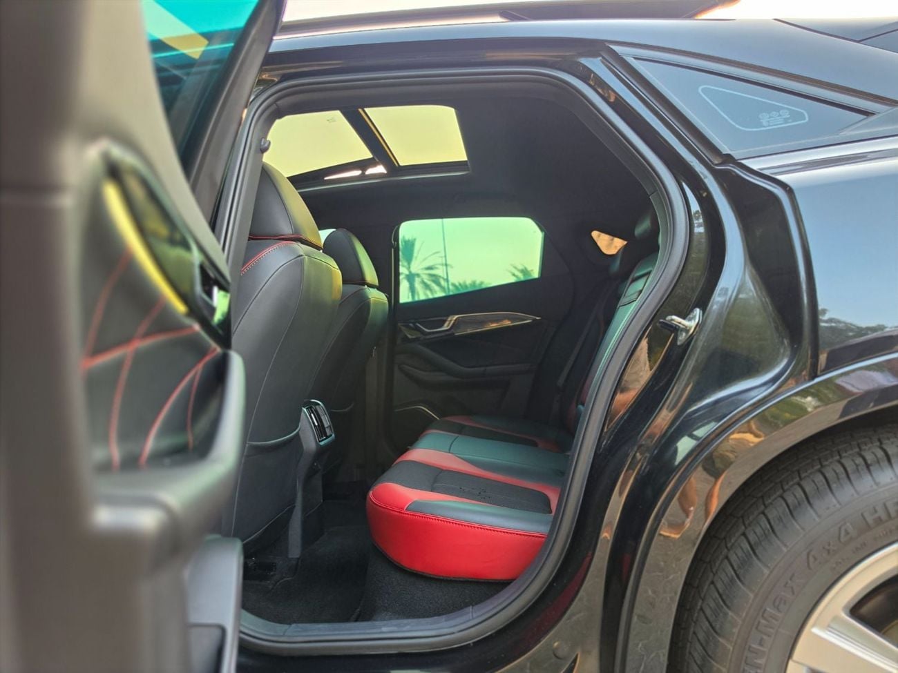 Bestune B70S LIMO GCC SPEC FIRST OWNER