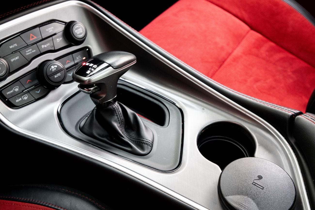 Dodge Challenger RT Challenger R/T | 2,840 P.M | 0% Downpayment | WARRANTY