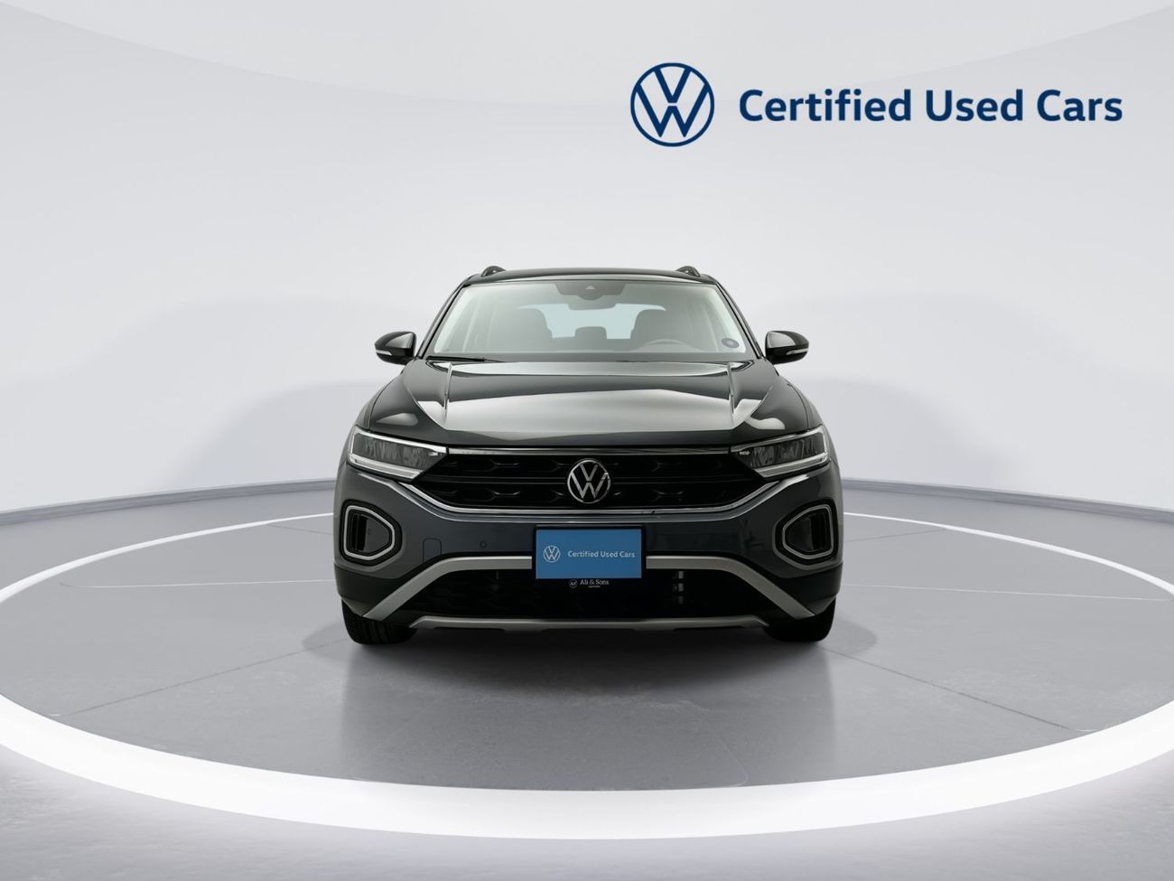Volkswagen T-ROC LIFE with Camera 1.4L | Adaptive Cruise Control | Multi-color Digital Cockpit | VW Certified
