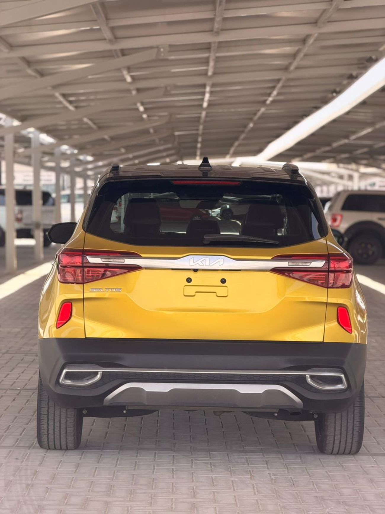 Kia Seltos GLS TOP SX Turbo Charged AWD