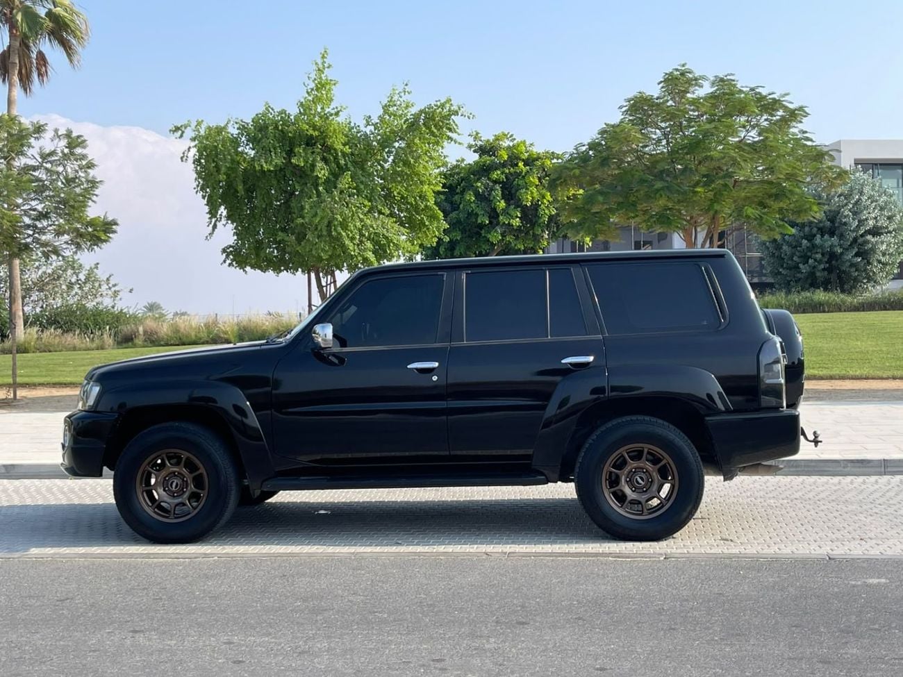 Nissan Patrol SUPER SAFARI T2