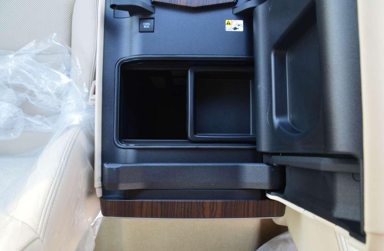 Toyota Land Cruiser GXR 4.0L 4WD V6 AT SUV 2026