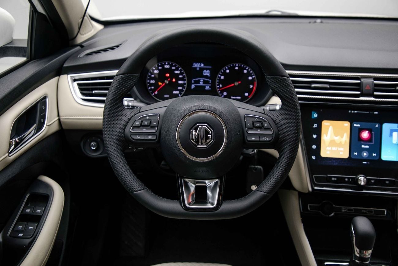 MG 5 STANDARD STD 1.5L - White Inside Beige | Export Only