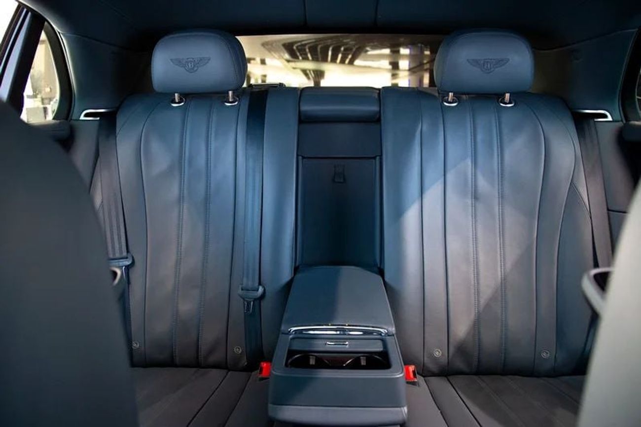 Bentley Flying Spur V8 Bentley Flying Spur V8